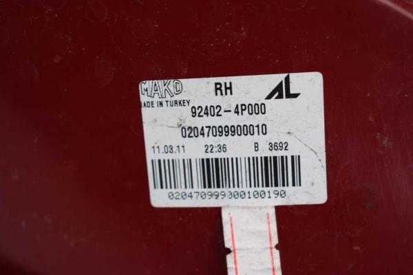 FEU ARRIERE DROIT HYUNDAI - Vue 3